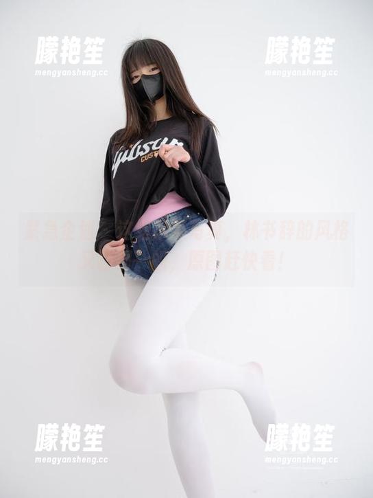 紧急企划 - 这组吊带写真，林书辞的风格又独树一帜，原图赶快看！