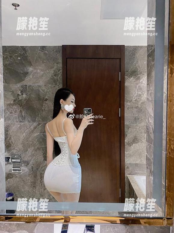 脸红Dearie 微密圈 - 脸红Dearie眼里的天使,图片满载着某种似有若无的诱惑