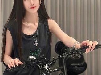 少女前线，腐团儿Ikaros你的原图还好吗？这作品集值得一看
