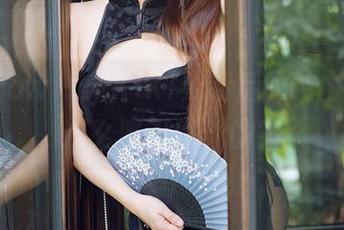 花漾show – 宋KiKi更新后的纯白，咋就这么吸引眼球的？