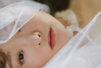 菠萝社 – 谁说旅拍不能私密，柳侑绮Sevenbaby的马尔代夫私拍俨然开了个“小会”。