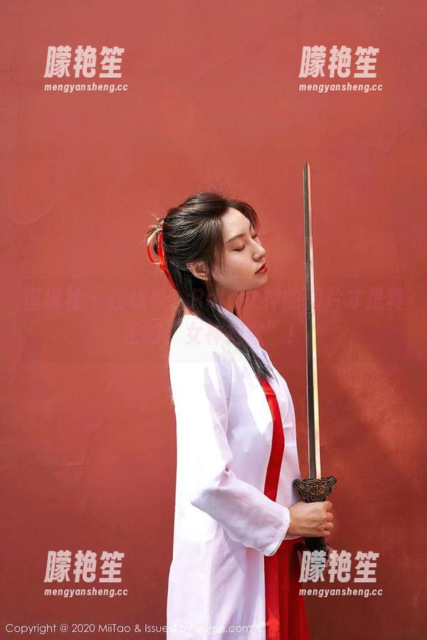 蜜桃社 - 在线看，Rola女神的图片才是真正的“女神抱歉”！