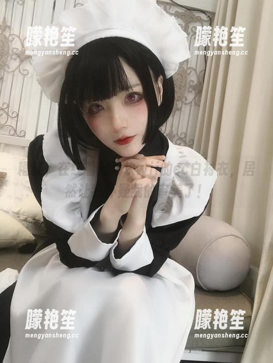 糟糕，在线看起司块wii的cc白衬衣，居然让我怀疑我的审美了！