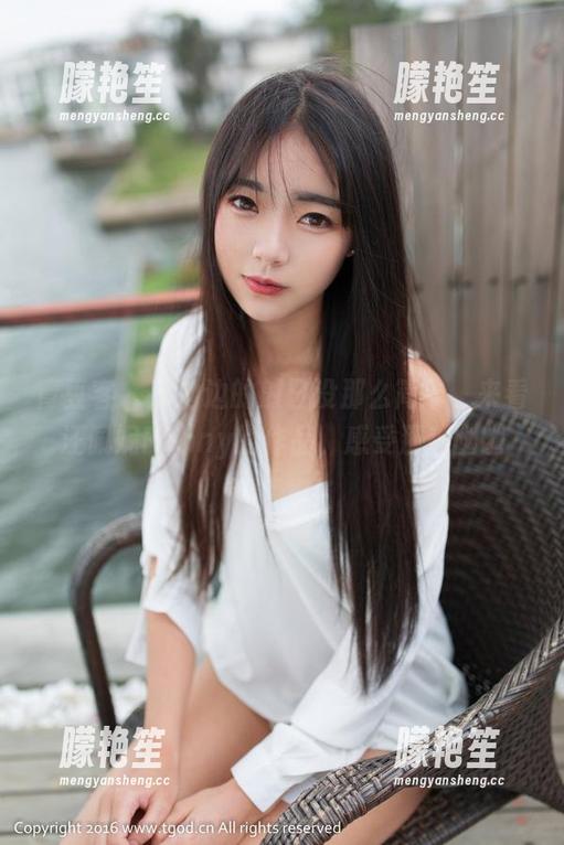 青豆客-汪佩妮Penny 青豆客 - 泳池边的射日没那么简单,来看汪佩妮Penny的作品,感受那种幽幽