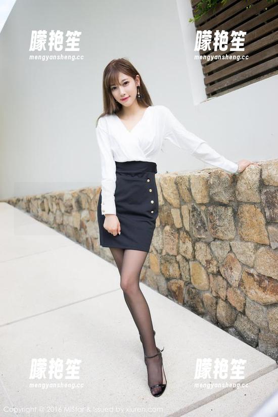 魅妍社-小蕾蕾 魅妍社 - 小蕾蕾新作,赶快下载这份可爱的学妹图集吧!